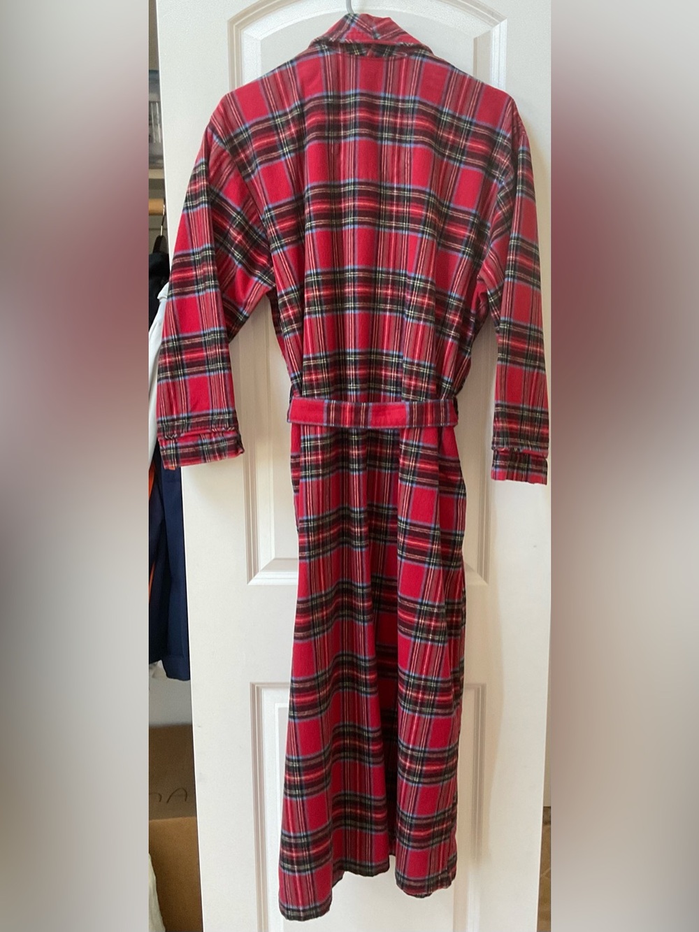 Vermont Country Store Men's Cotton Flannel Robe - Picture 2 of 6